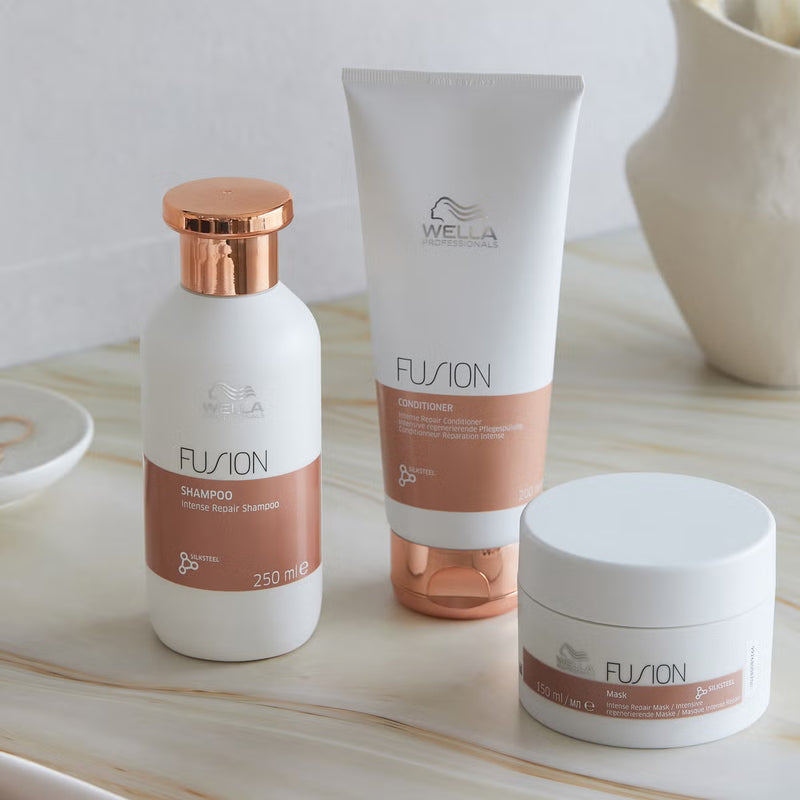 Wella Professionals Fusion Intense Repair Hair Mask for Damaged Hair 500ml